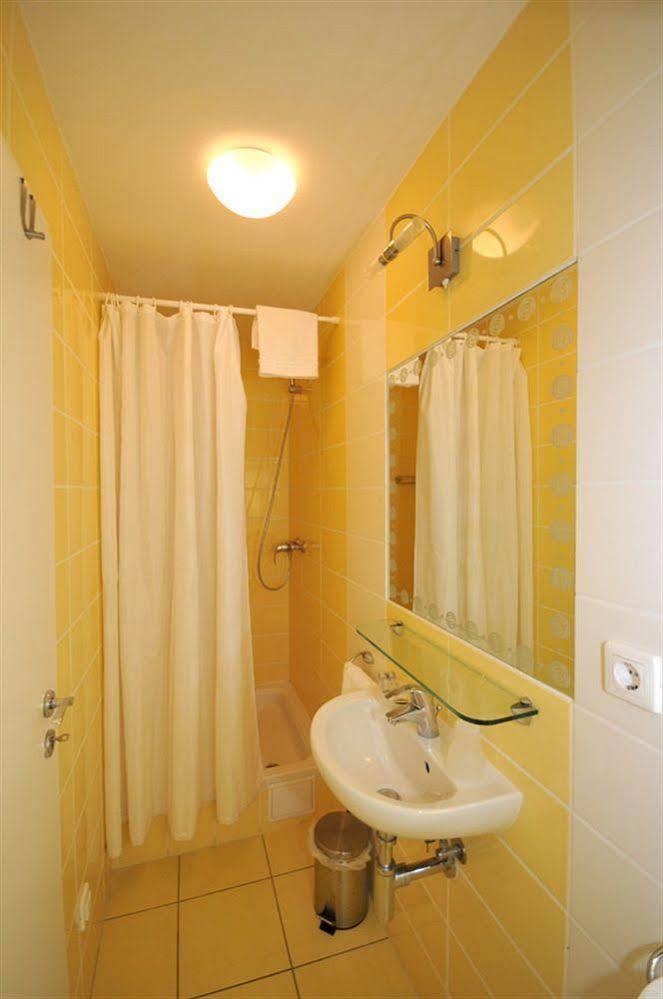 Apartments & Rooms Buble Trogir Exterior foto